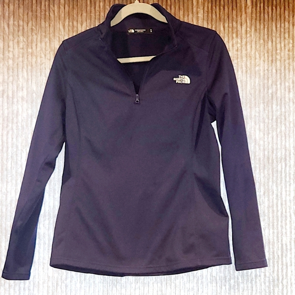 Navy Blue Northface Long Sleeve zip up